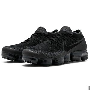 Nike AIR VAPORMAX Men's Size 11 Flyknit